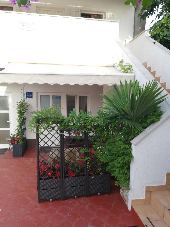 Apartments Poretti For 2,In Center Parking Free In The Yard,6 Min Beach Walk Rovinj Ngoại thất bức ảnh