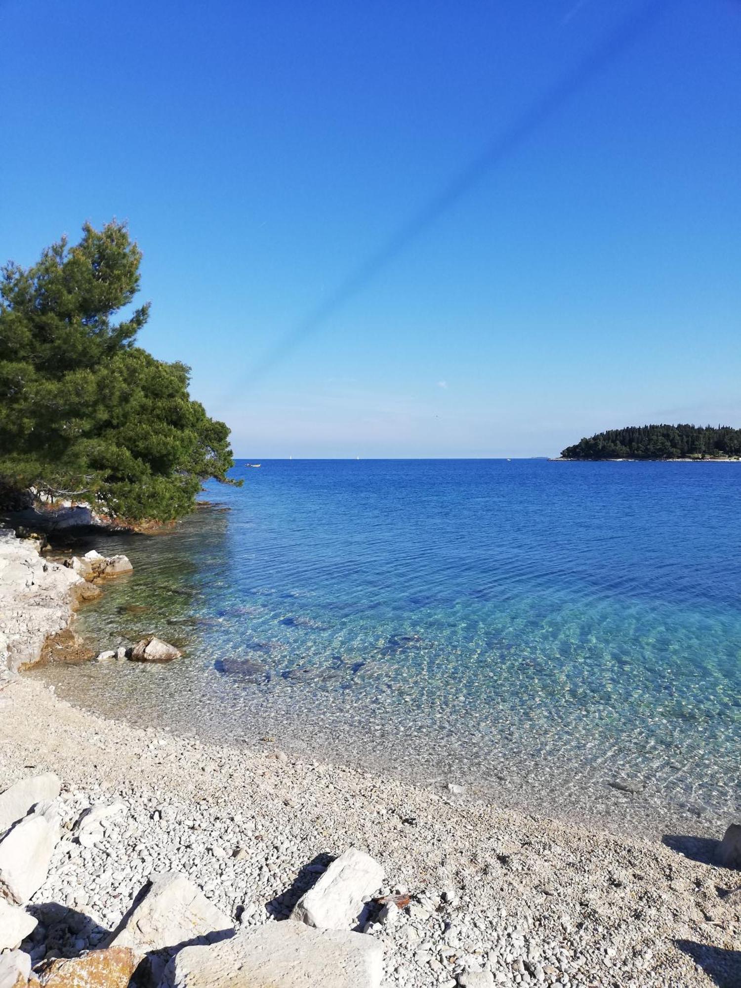 Apartments Poretti For 2,In Center Parking Free In The Yard,6 Min Beach Walk Rovinj Ngoại thất bức ảnh