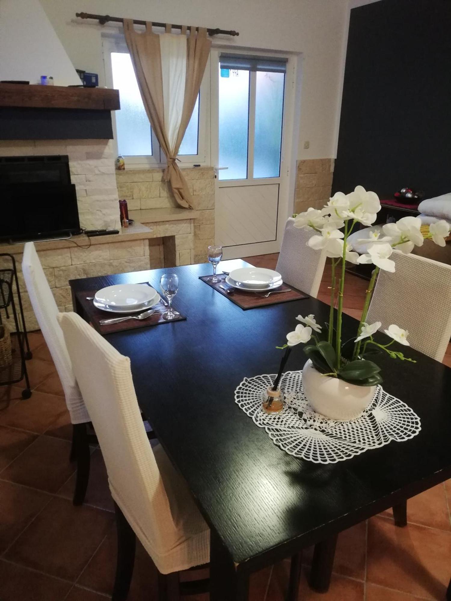 Apartments Poretti For 2,In Center Parking Free In The Yard,6 Min Beach Walk Rovinj Ngoại thất bức ảnh